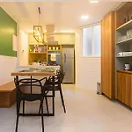 Apartamento 2 Quartos Reformado Na Quadra Da Praia