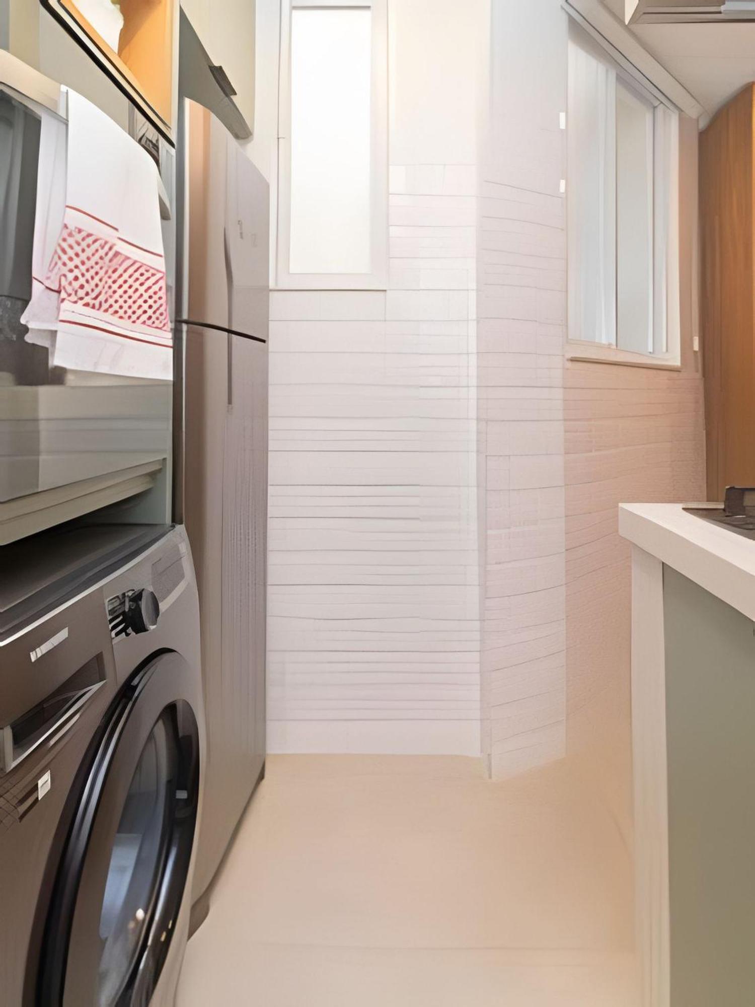 Apartamento 2 Quartos Reformado Na Quadra Da