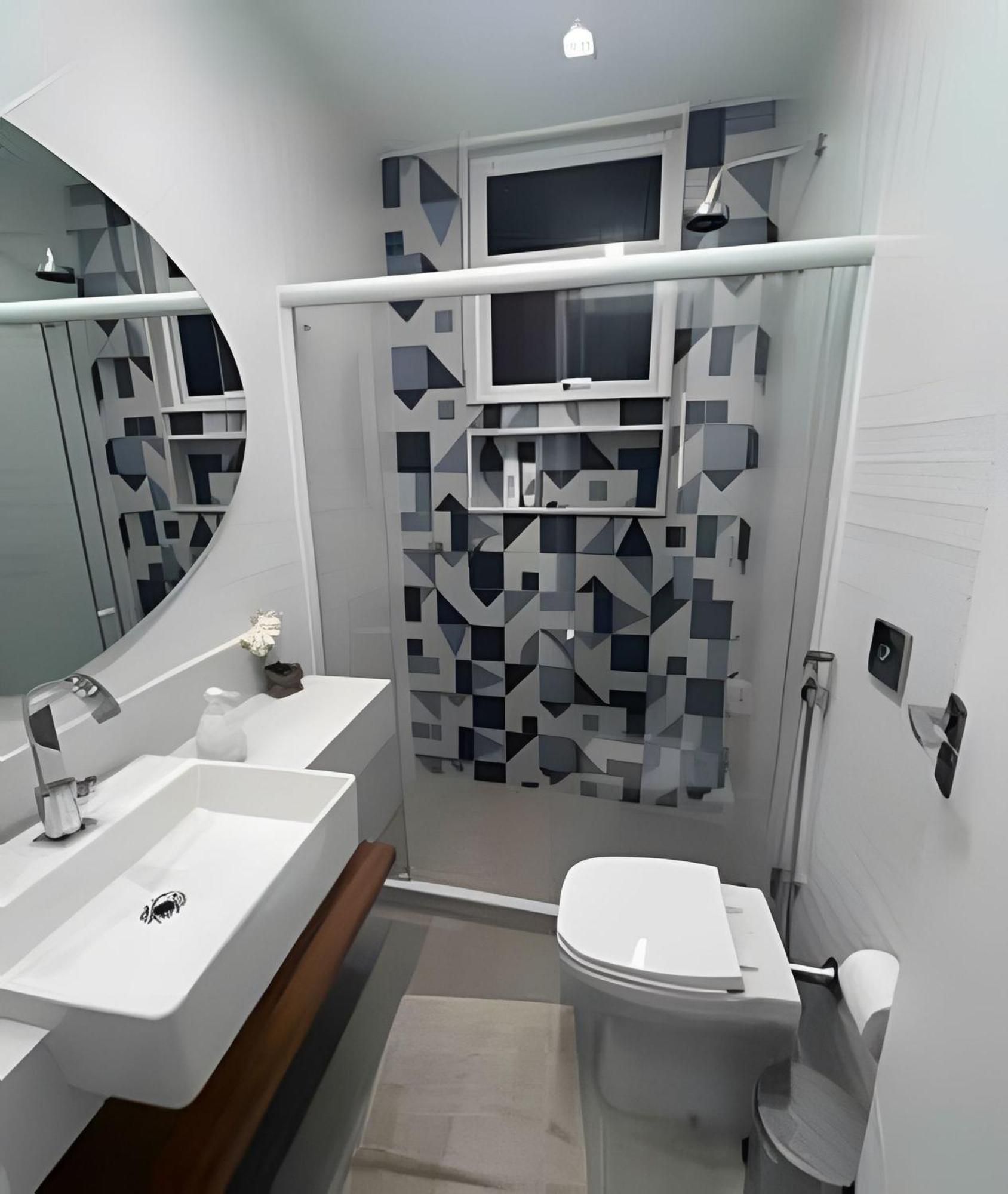 Apartamento 2 Quartos Reformado Na Quadra Da