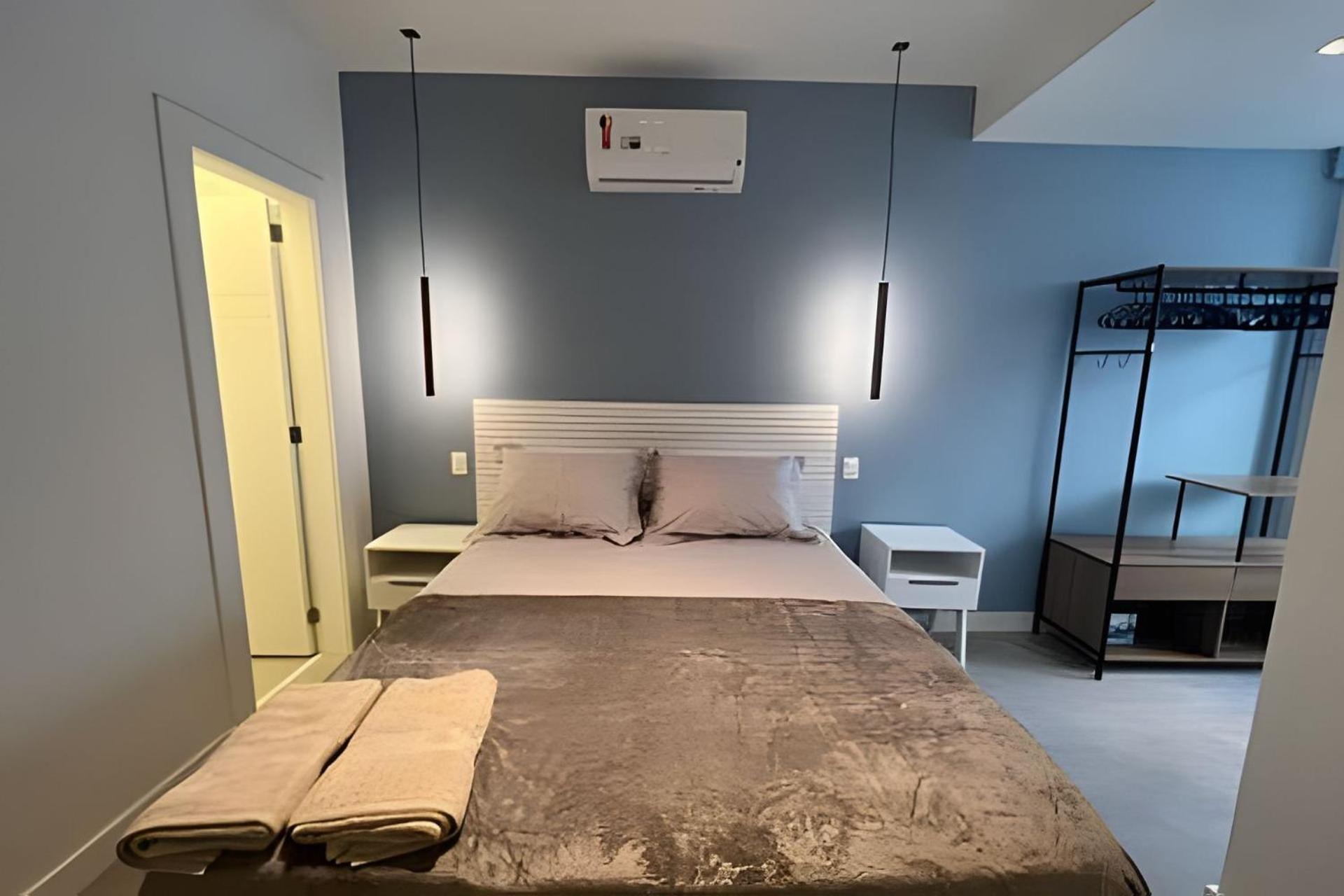 2 Quartos Reformado Na Quadra Da * Rio de Janeiro