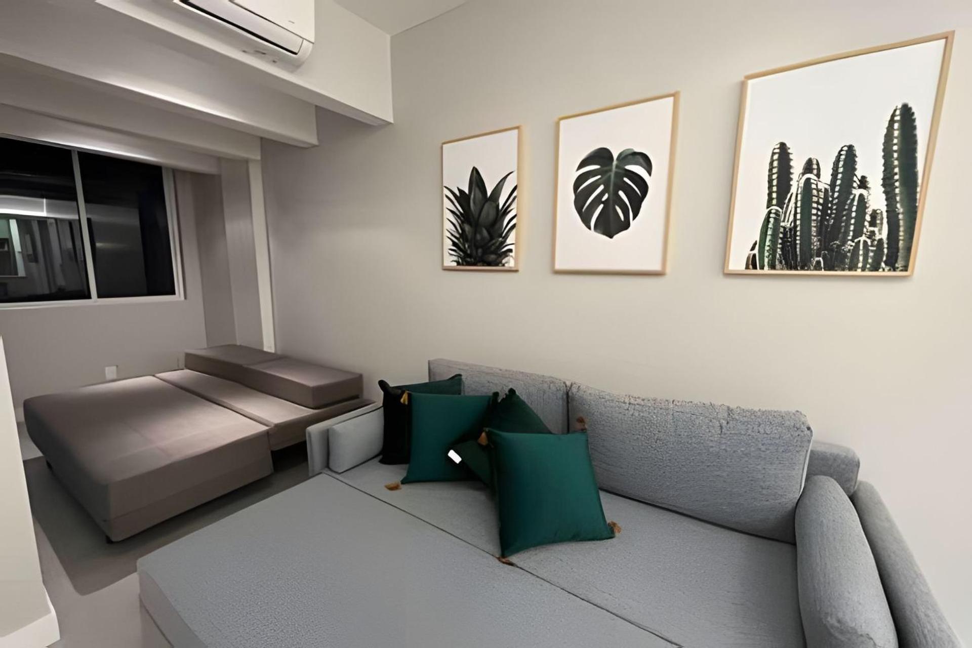 Apartamento 2 Quartos Reformado Na Quadra Da *